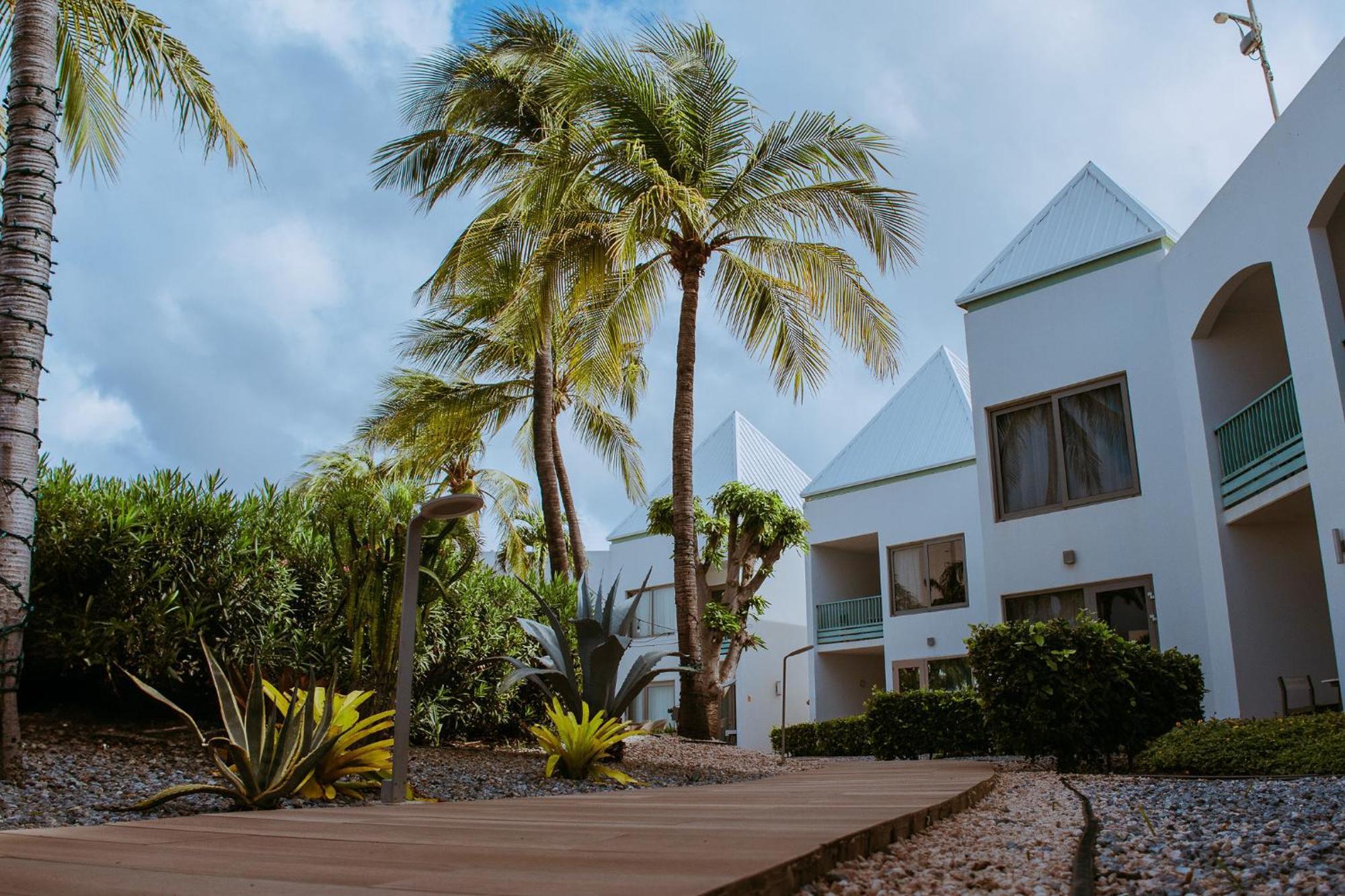 The Mill Resort And Suites Palm Beach Esterno foto